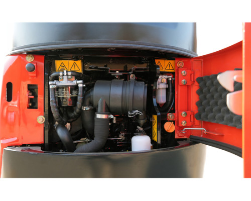 Мини экскаватор 1,95 т двигатель YANMAR 15,2 л.с. YATO YT-86300