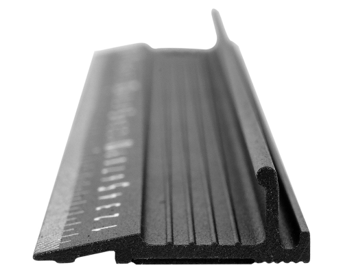 Алюмінієва лінійка із захисним профілем 200 мм YATO YT-70725